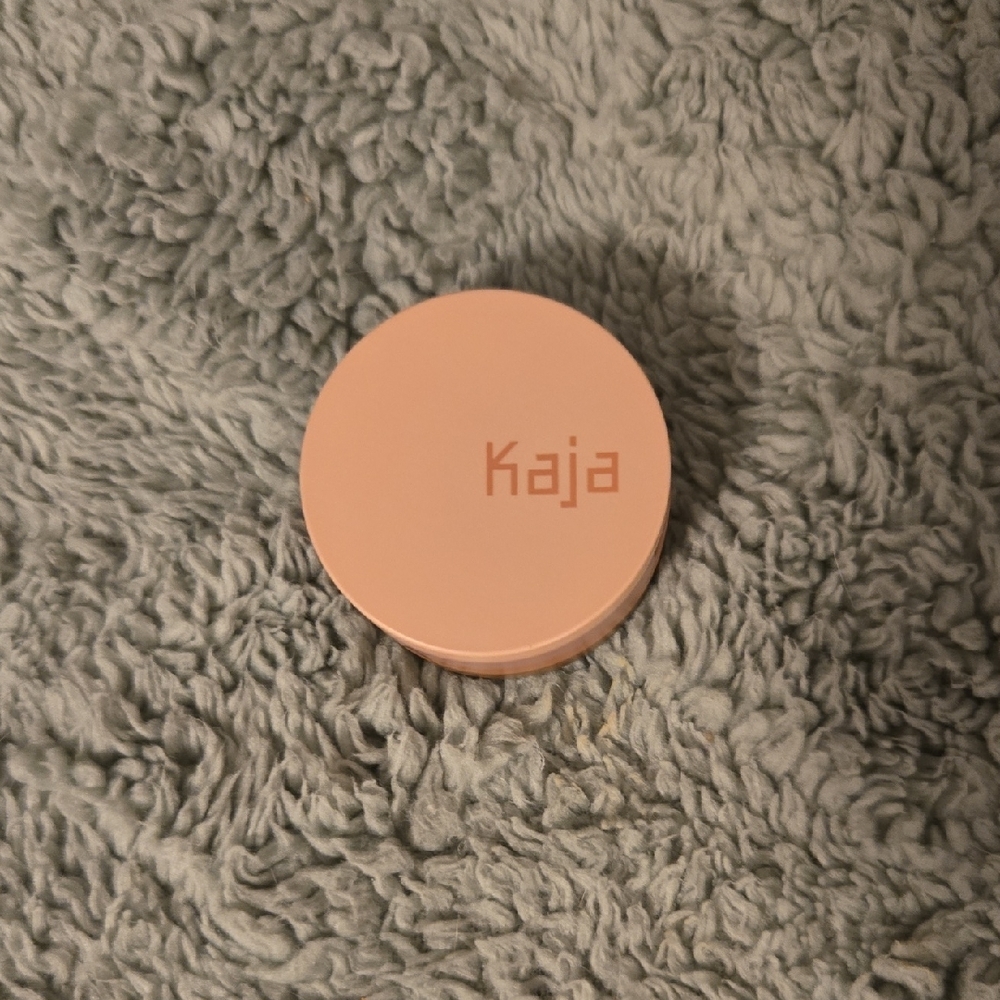 Kaja Beauty Bento Matte & Shimmer Eyeshadow Trio - Pink and Purple - Picture 3 of 10
